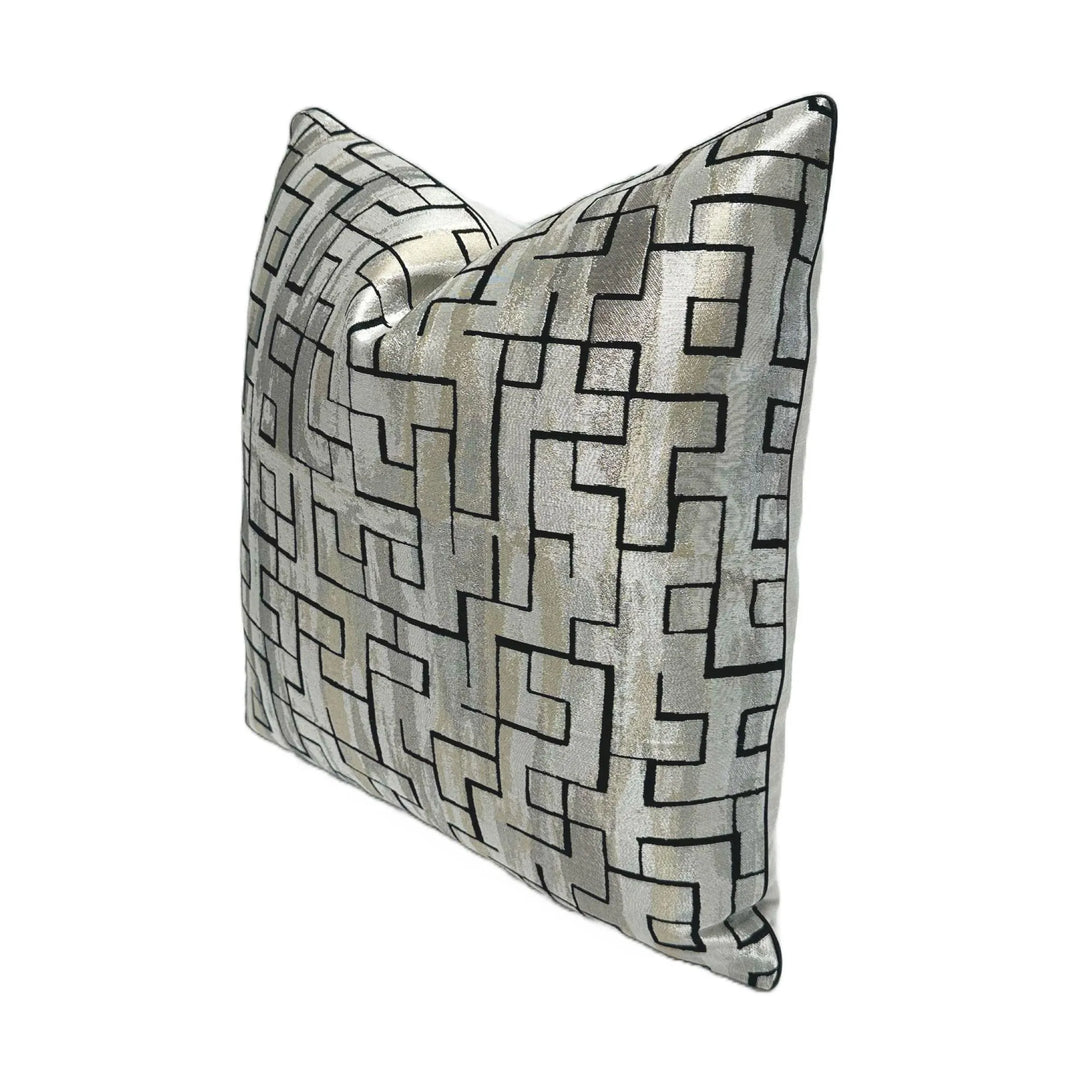 Lee Jofa - Castor in Pewter/Ebony