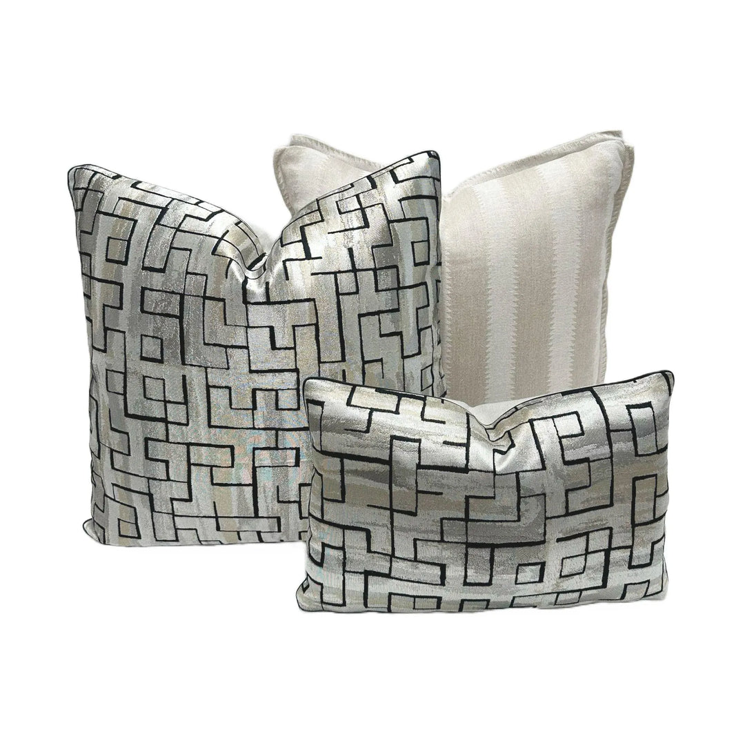 Lee Jofa - Castor in Pewter/Ebony