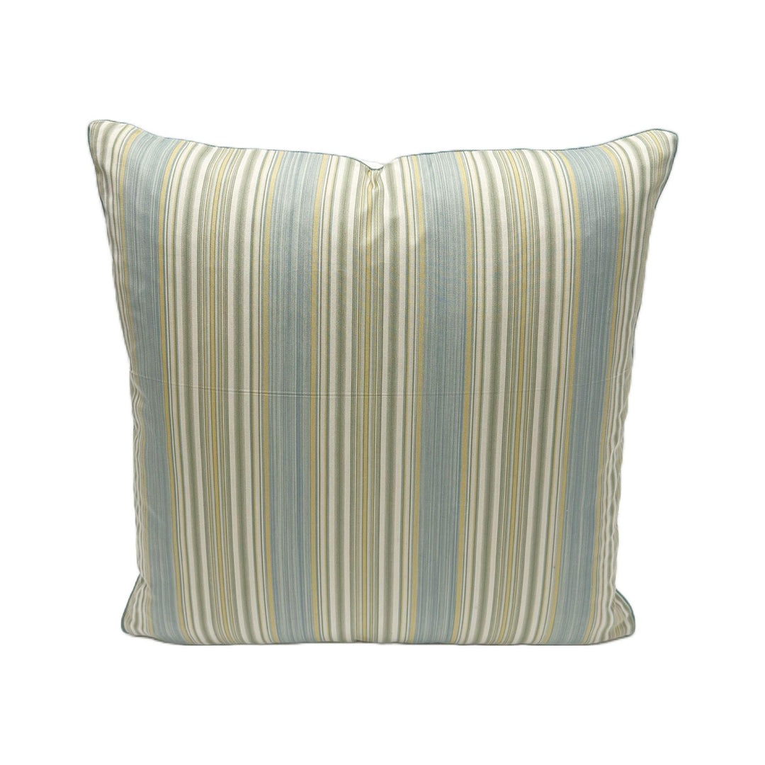 Lee Jofa - Vyne Stripe in Mist