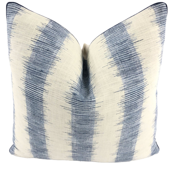 Schumacher - Attleboro Ikat in Blues