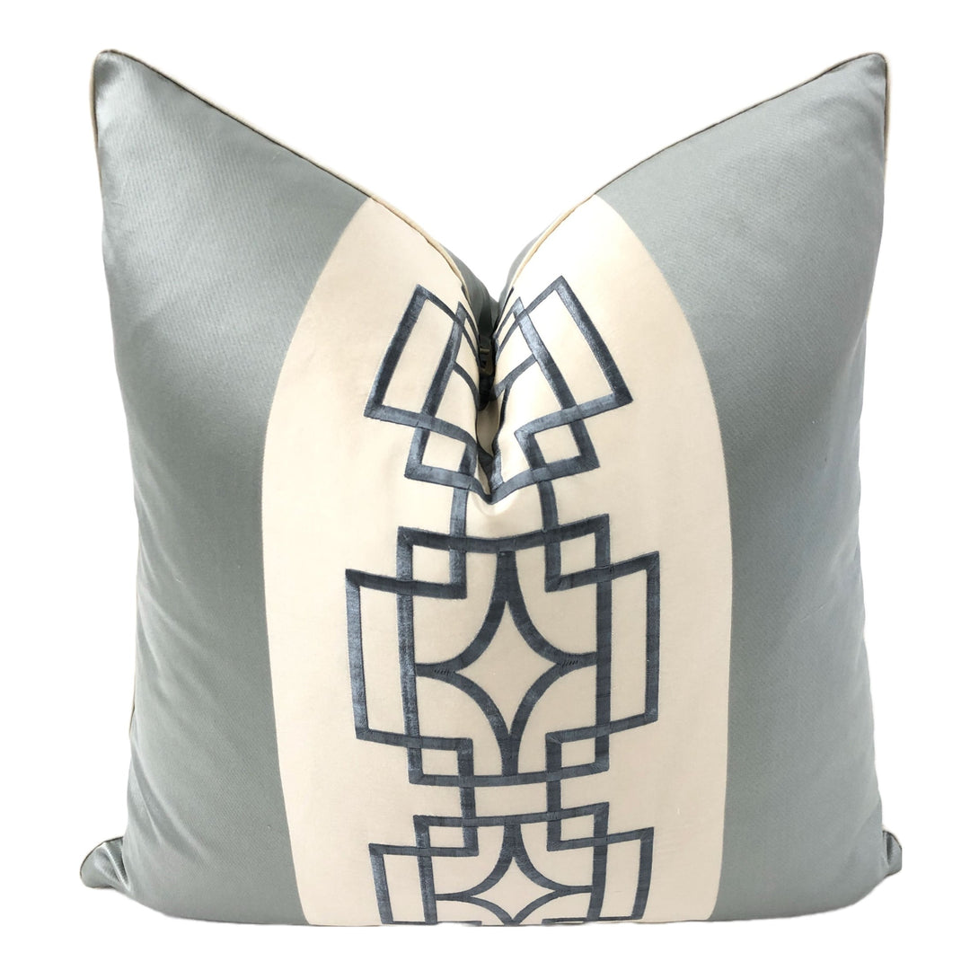 Cowtan and Tout, Chinois Stripe