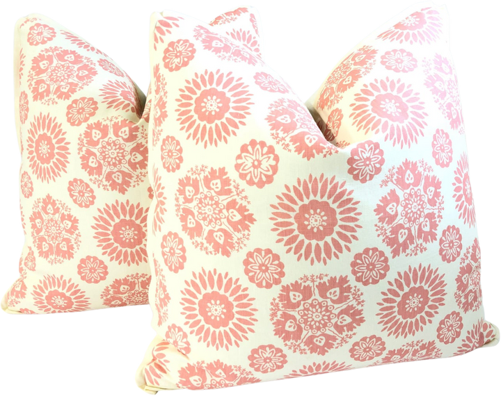 Kathryn M. Ireland, Lola