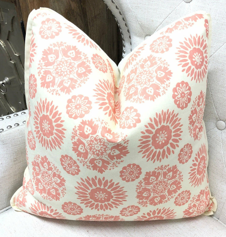 Kathryn M. Ireland, Lola