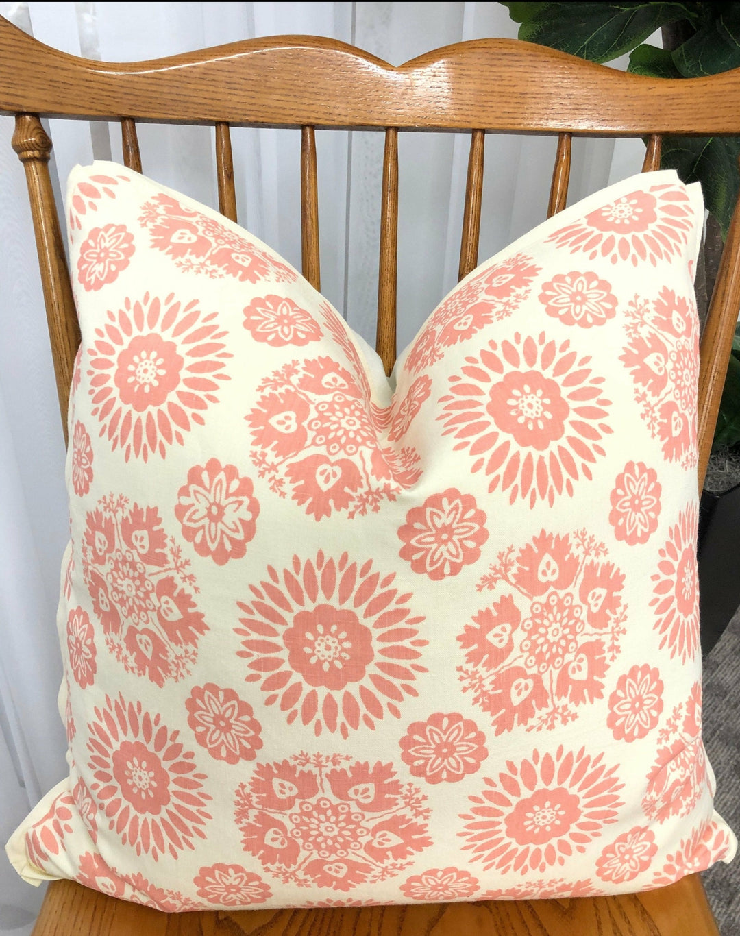 Kathryn M. Ireland, Lola