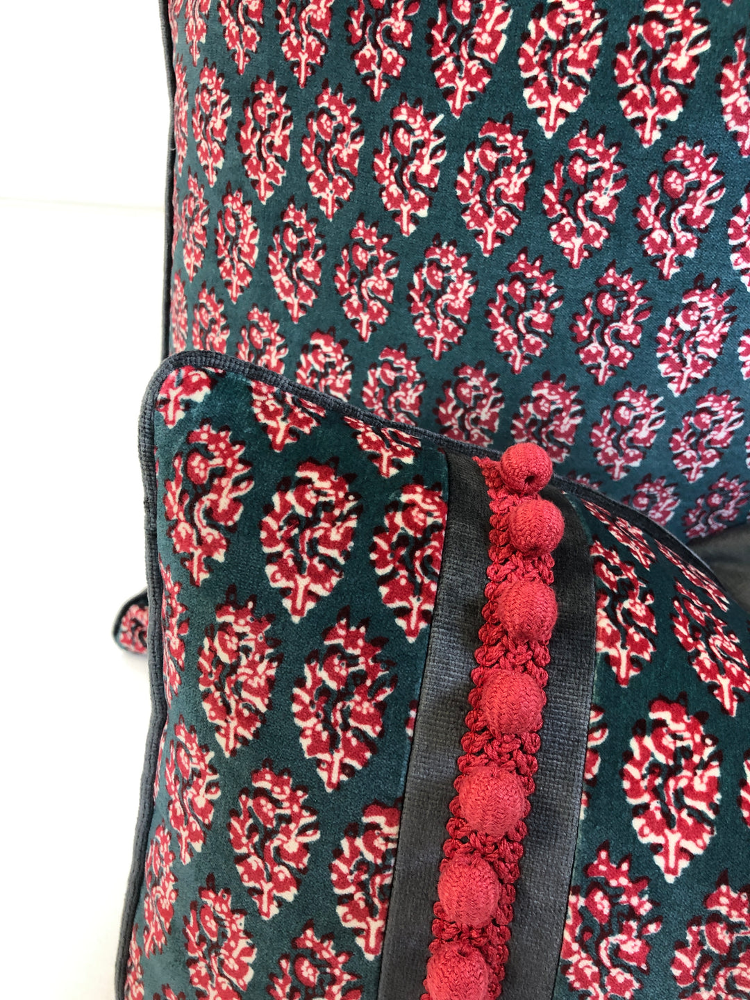 Carolina Irving, Paisley Velvet